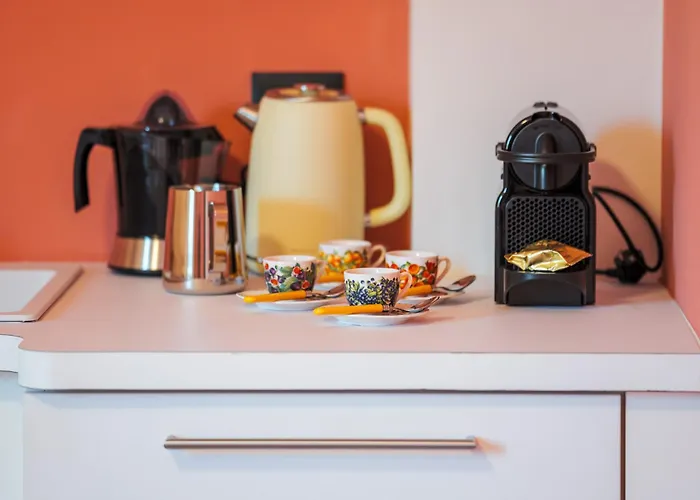 Little Nest Near Porta Vittoria Station Apartment *