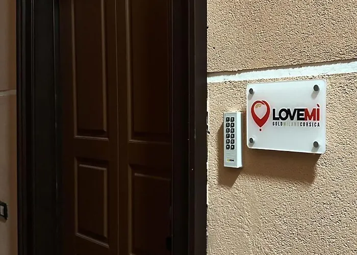 Gold Lovemi * Milán