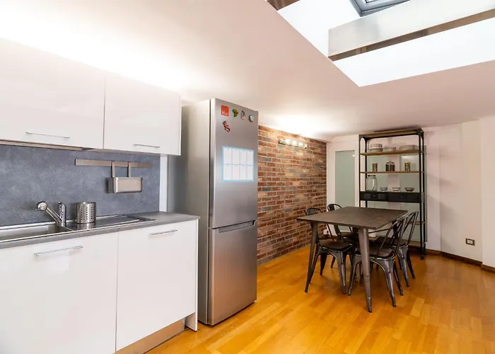 Artist's Nest - Loft Con Patio Esclusivo * Mediolan