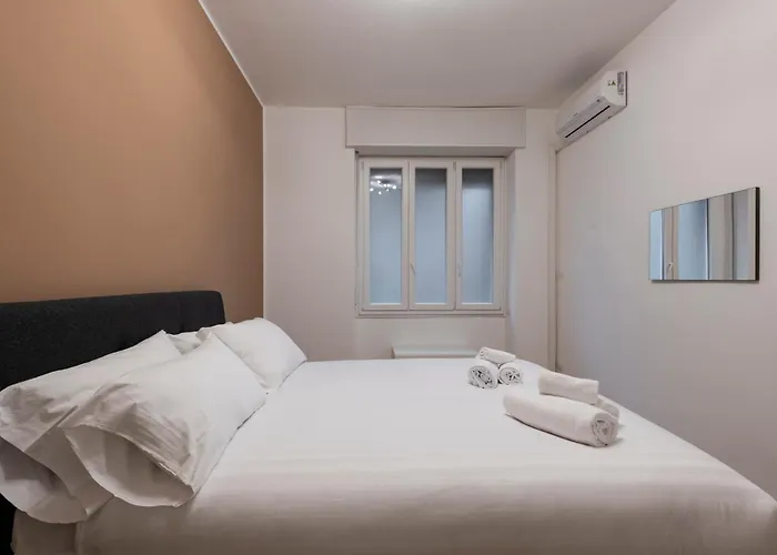 Corso Garibaldi 64 - Living * Милан