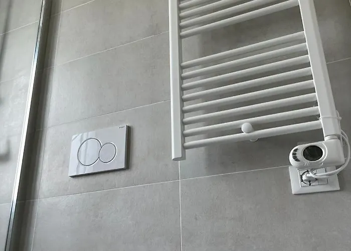 Bilocale Metro 4 - Linate Airport E Duomo 10 Min