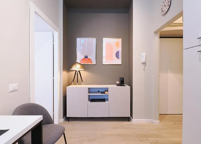 Boutique Design - Subway 300 Meters 15 Mins From Brera