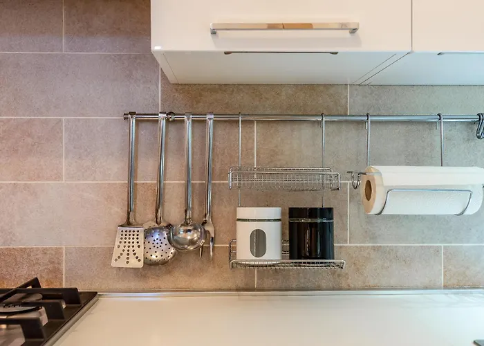 Stayeasy Montenero48 - Portaromana Center