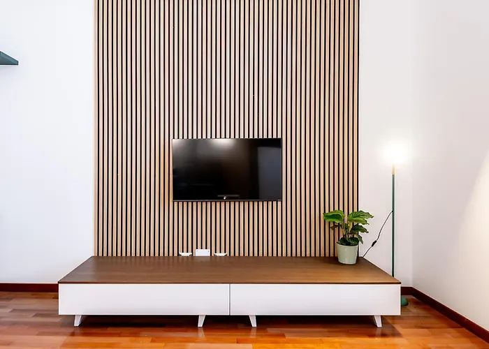 Stayeasy Montenero48 - Portaromana Center