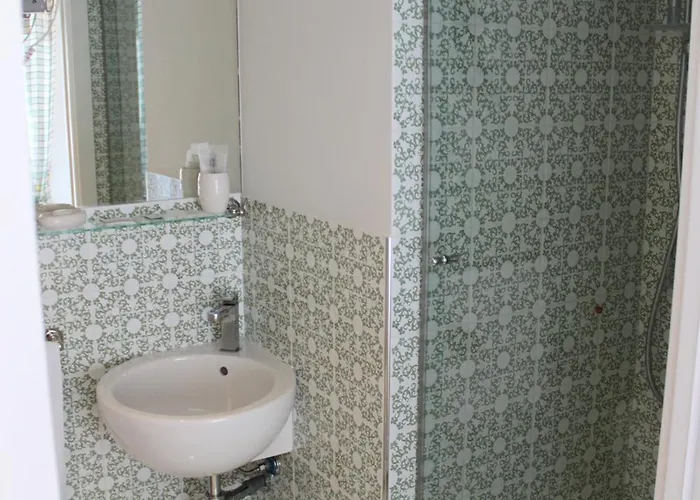 托尔托纳阿巴拉卡达布拉酒店 住宿加早餐酒店