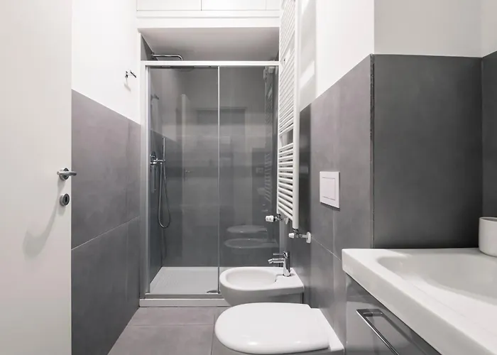 Easylife - - G Emiliani 1 115 - Porta Romana *