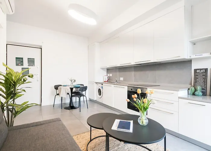 Apartamento Easylife - - G Emiliani 1 115 - Porta Romana *