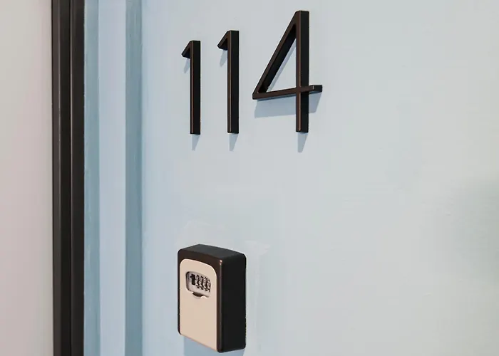 Easylife - - G Emiliani 1 114 - Porta Romana Апартаменты *