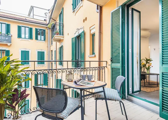 Easylife - - G Emiliani 1 114 - Porta Romana * Милан