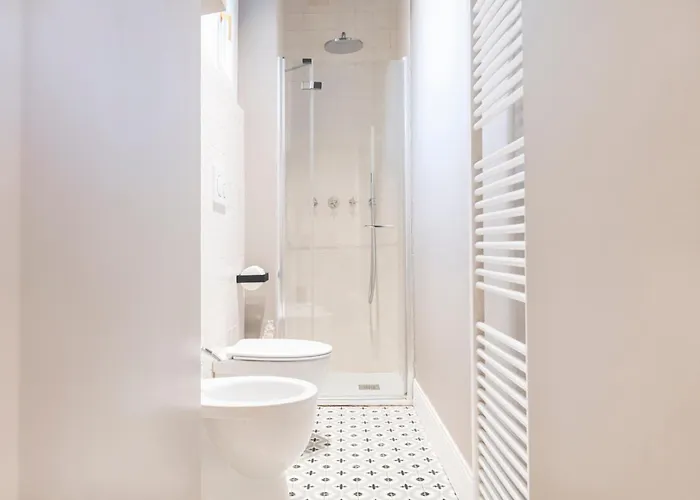 Easylife - - Vespucci 1 - Corso * Milano