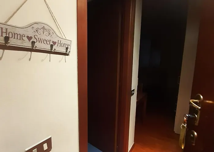 Sunday's Flat/monolocale Zona Bocconi Apartamento *