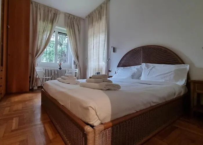 Daire Elegante Apartmento Citylife Fiera *