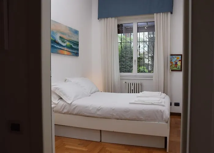 Daire Elegante Apartmento Citylife Fiera Milano