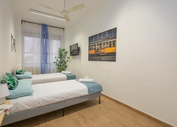 Luxury - Balbo Trilo * Μιλάνο
