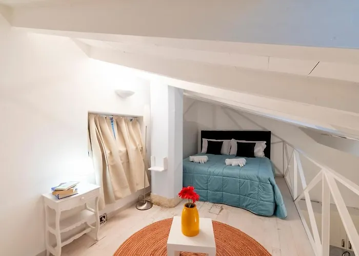 Appartement Loveloft Private Jacuzzi & Relax Duomo - Ac Wifi Milaan