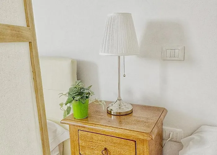 Apartment Cozy Basement Navigli