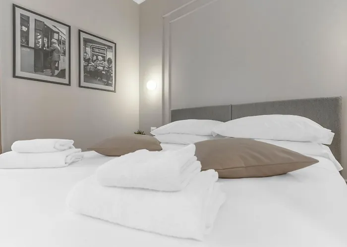 Otel Torriani Foresteria Lombarda