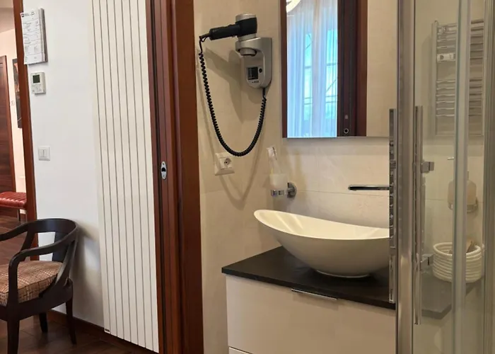 Enjoy Skyline 4* Milaan