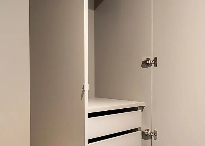 Aparto Giovenale Μιλάνο