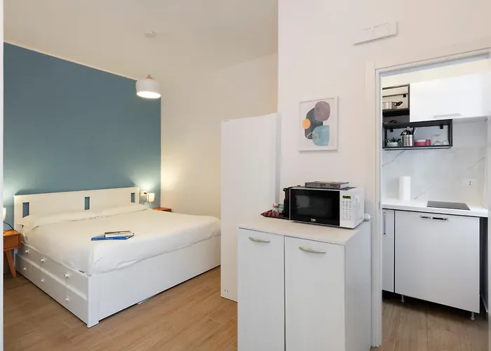 Lomellina 13 * Милан