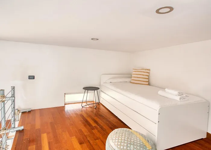 Urban Loft - De Angeli *