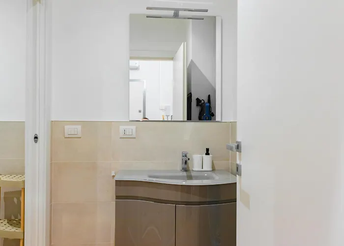 Fashion & Design - Metro California *