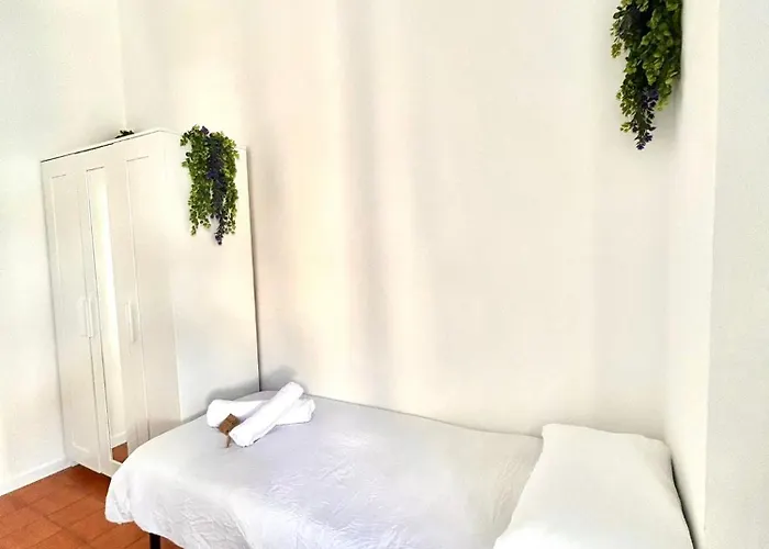 Golden Star * מילאנו