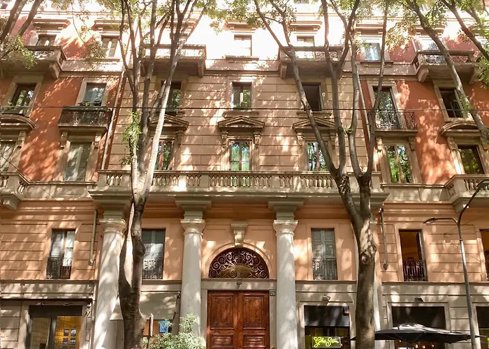 Bright Penthouse Attic In The Heart Of *