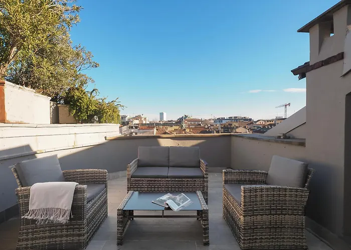 Contempora - Two-level With 2 Terraces In Brera Apartman *