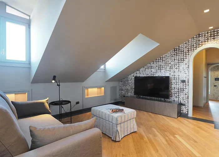 Contempora - Two-level With 2 Terraces In Brera Apartman *