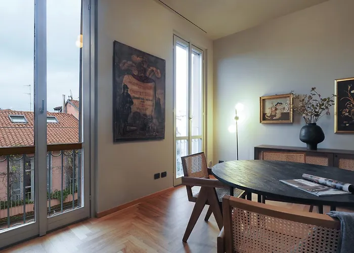 Contempora - Two-level With 2 Terraces In Brera *