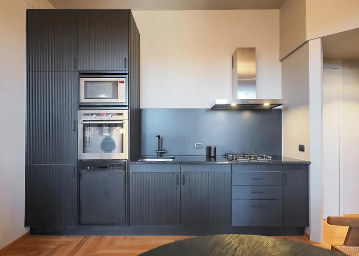 Contempora - Two-level With 2 Terraces In Brera Apartman *