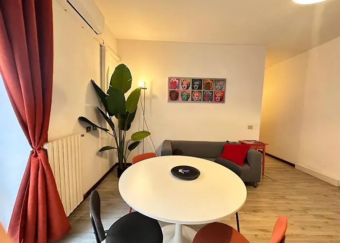 Tortona 26 Fashion District Apartman *