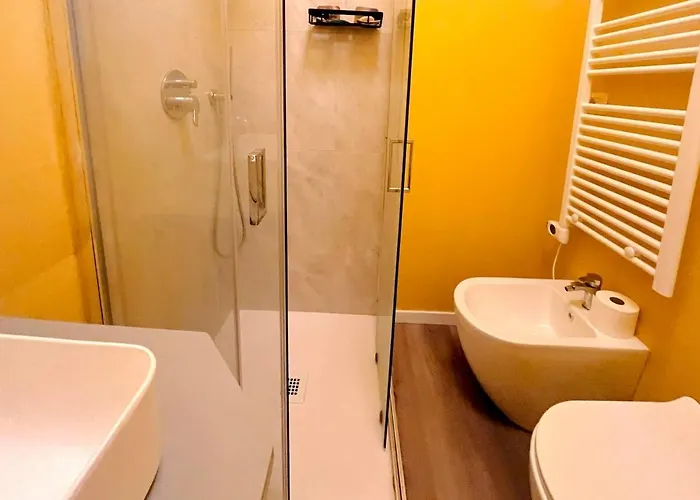 Rum i privatbostad B&B Pizza Room Twin Room Near Navigli Milan