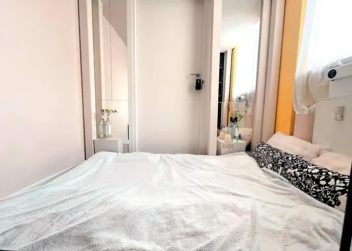 B&B Pizza Room Twin Room Near Navigli Milan Rum i privatbostad