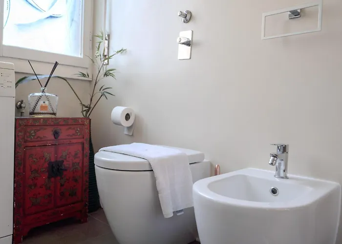 Guesthost - Casa Pop Art * Milan