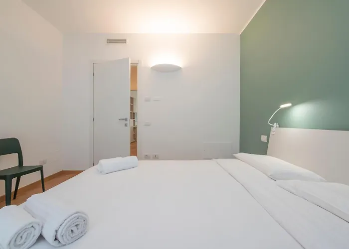 Palazzo Crovato - Design E Comfort Nel Cuore Di * Milan