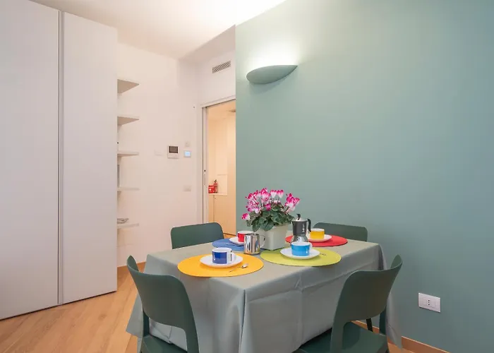 Apartment Palazzo Crovato - Design E Comfort Nel Cuore Di Milan