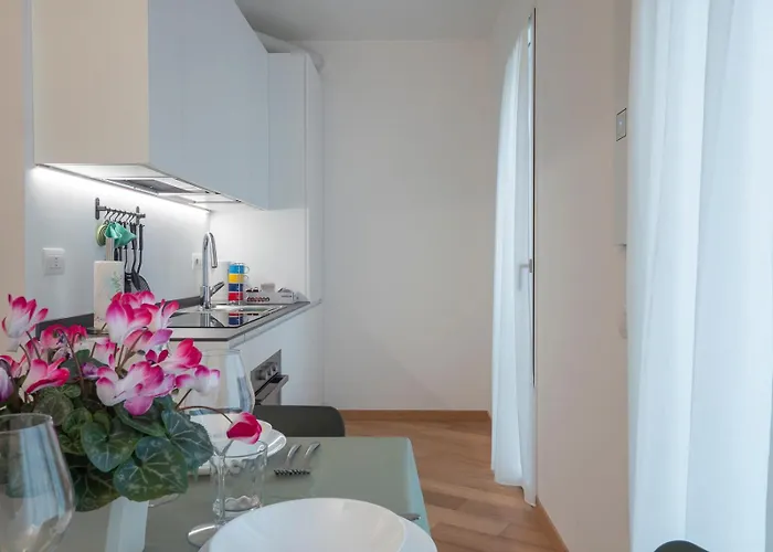 Apartment Palazzo Crovato - Design E Comfort Nel Cuore Di Milan