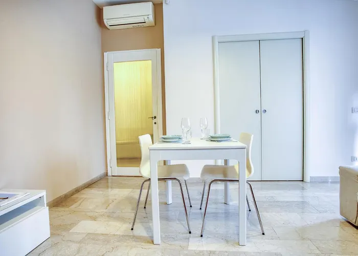 Easylife - - Morosini 32 - Porta Romana Daire