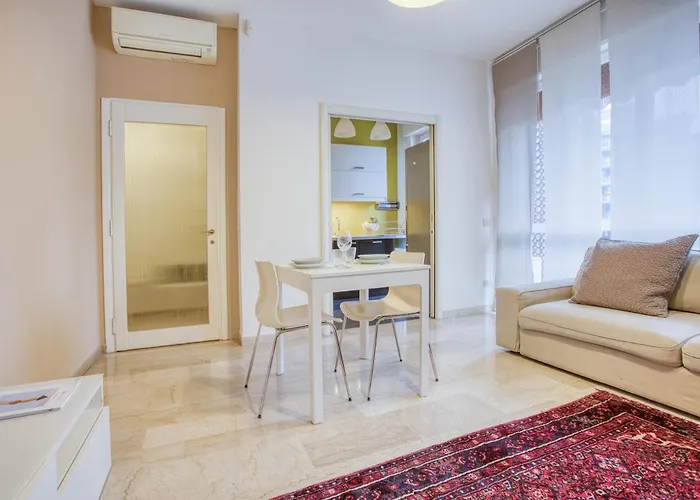 Easylife - - Morosini 32 - Porta Romana *