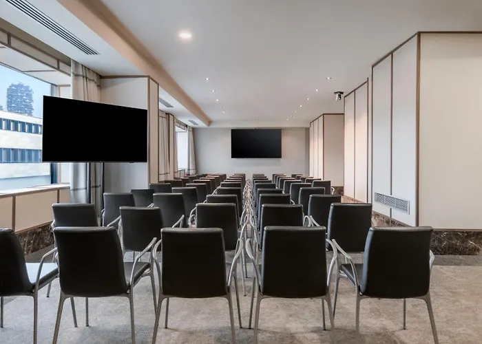 Ac By Marriott Отель 4*