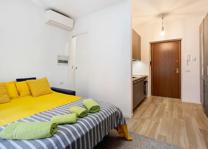 Porta Venezia Comfortable דירה