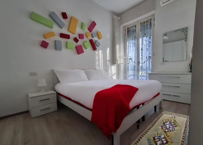 Apartment Vfh Argonne Trendy By The Park Milan