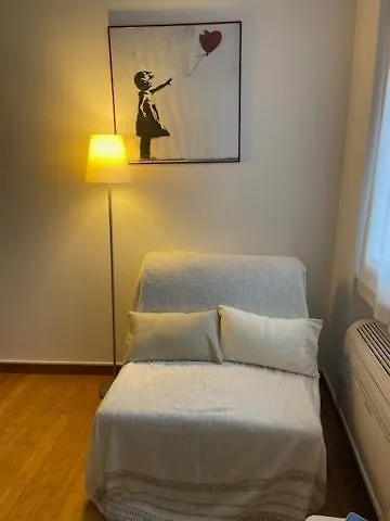 Two-room San Babila Milano