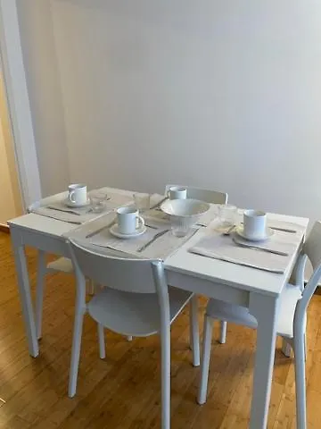 Two-room San Babila Appartamento Milano