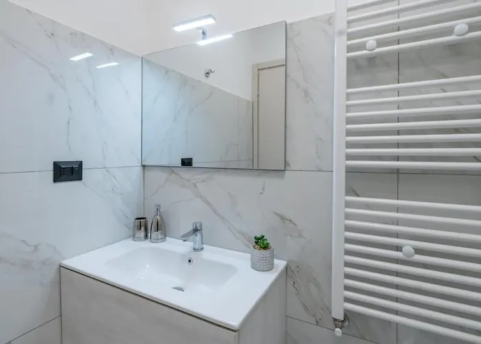 아파트 New With 4 Bedrooms