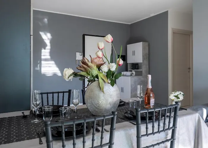 New With 4 Bedrooms 밀라노