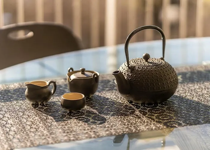 New With 4 Bedrooms 아파트