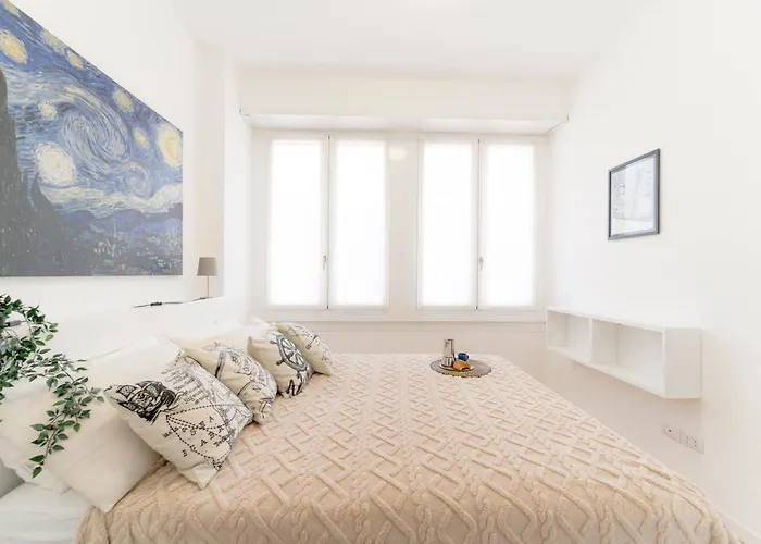 Luxury - Daverio 6 * Milánó